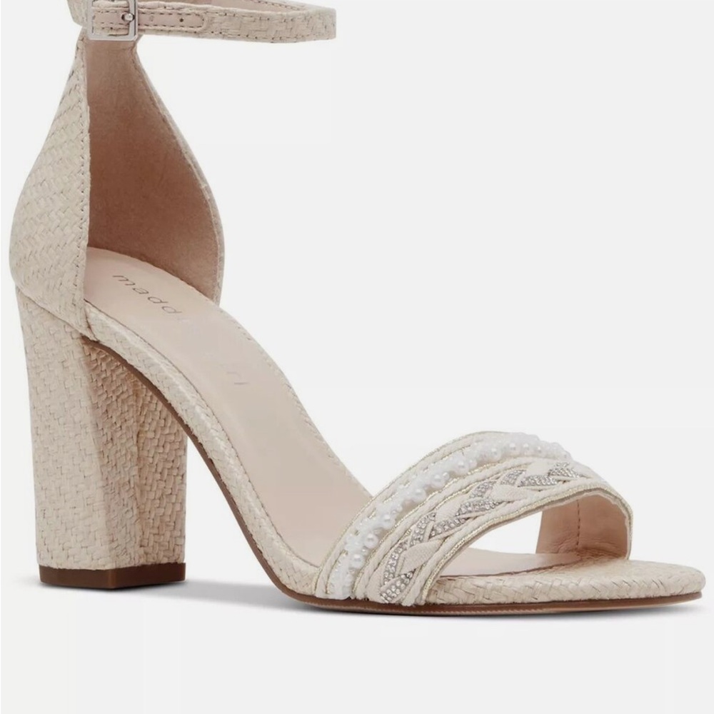 LIKE NEW Madden Girl Cream Block Heel Sandals with Ankle Strap, 6.5